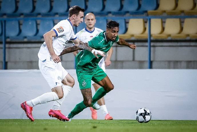 Soi kèo phạt góc Lincoln Red Imps vs Dinamo Minsk, 22h59 ngày 15/08